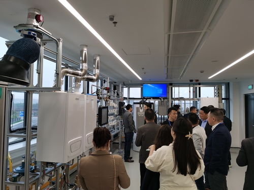 喜德瑞嘉兴工厂开放日 东芝精英代理商组团参观，国内贸易代理合作再深化